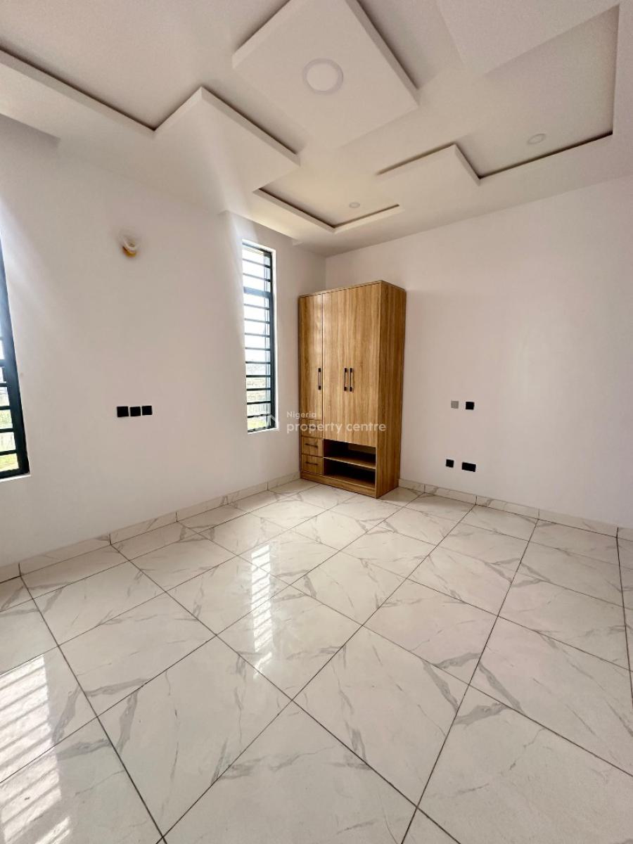 Spacious Well-built 4 Bedroom Fully Detached Duplex with Bq, Orchid, Lekki, Lagos, Detached Duplex for Sale