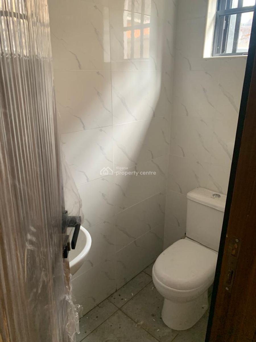 4 Unit of a Newly Built 2 Bedroom Flat All Rooms En-suite, Gra Phase 1, Magodo, Lagos, Flat / Apartment for Rent