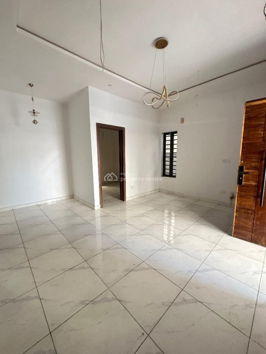 Well-built 4 Bedroom Terrace Duplex, Orchid, Lekki, Lagos, Terraced Duplex for Sale