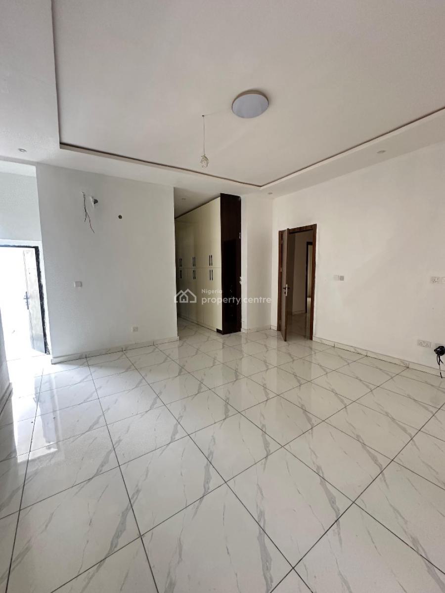 Well-built 4 Bedroom Terrace Duplex, Orchid, Lekki, Lagos, Terraced Duplex for Sale