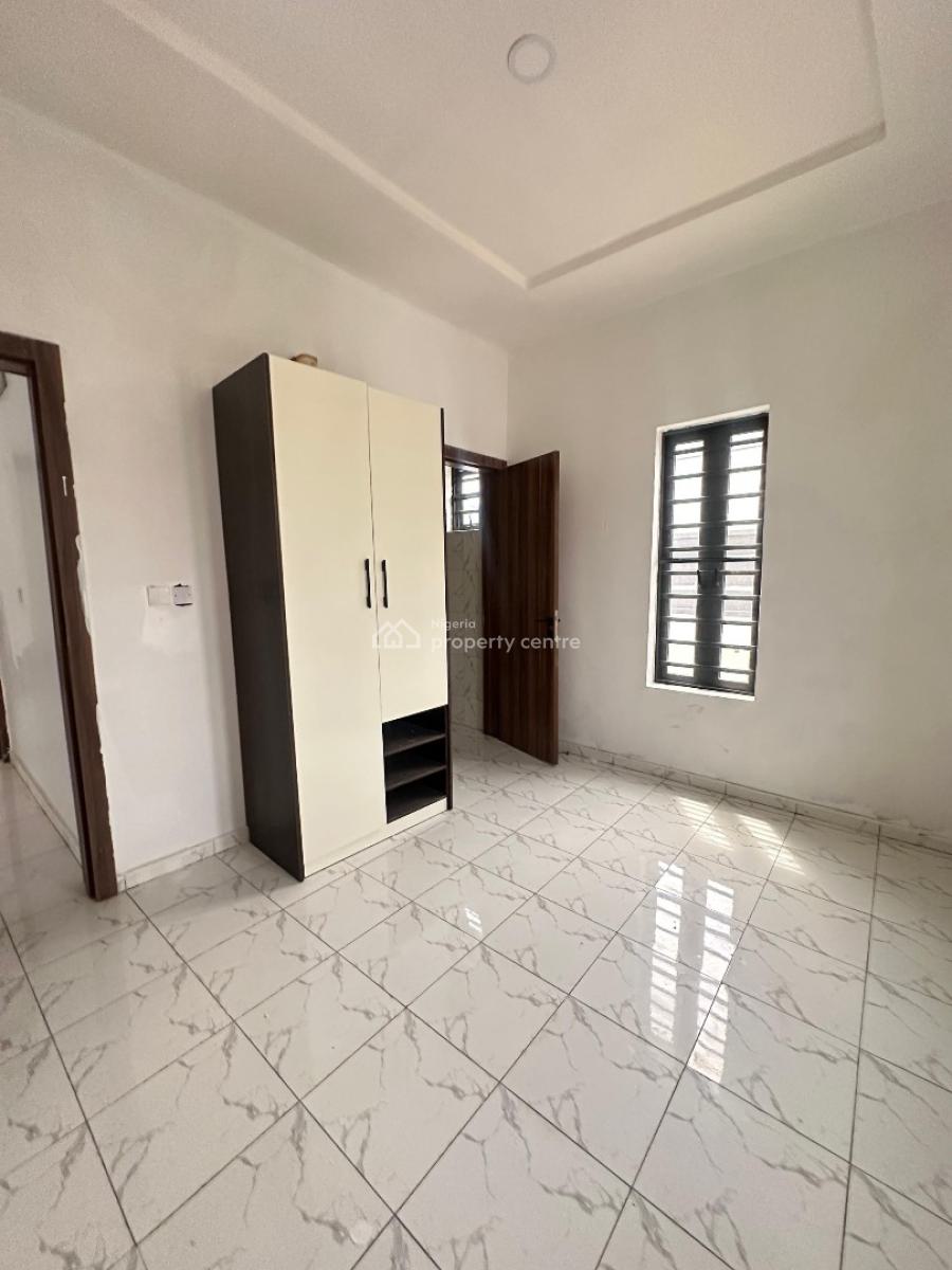 Well-built 4 Bedroom Terrace Duplex, Orchid, Lekki, Lagos, Terraced Duplex for Sale