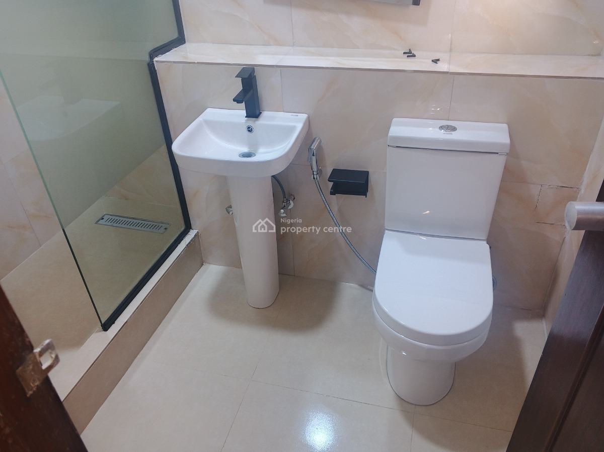 3 Bedrooms Tastefully Finished Fully Furnished Serviced Flat Without B, Off Adeola Odeku St, Victoria Island (vi), Lagos, Flat / Apartment for Rent