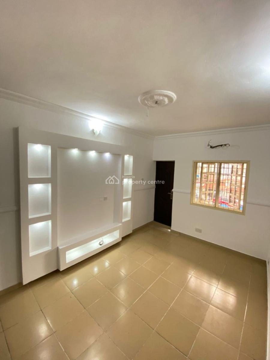 Spacious Mini Flat (room and Parlour) Upstairs, Agungi, Lekki, Lagos, Mini Flat (room and Parlour) for Rent