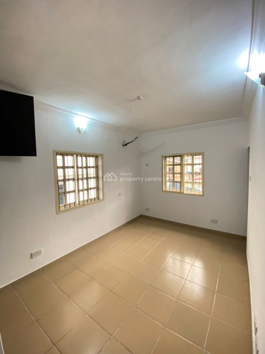 Spacious Mini Flat (room and Parlour) Upstairs, Agungi, Lekki, Lagos, Mini Flat (room and Parlour) for Rent