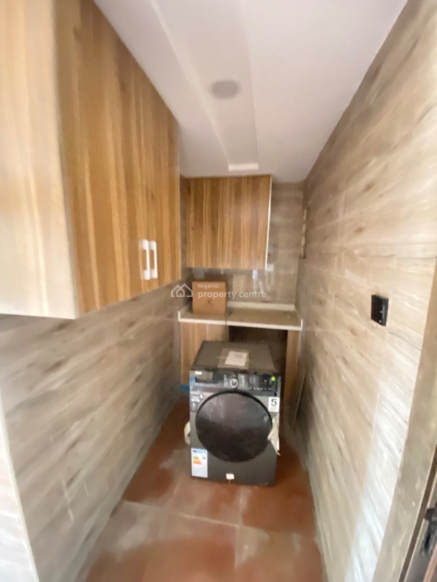 Brand New 3 Bedroom with Bq, Babatunde Anjose, Lekki Phase 1, Lekki, Lagos, Flat / Apartment for Rent