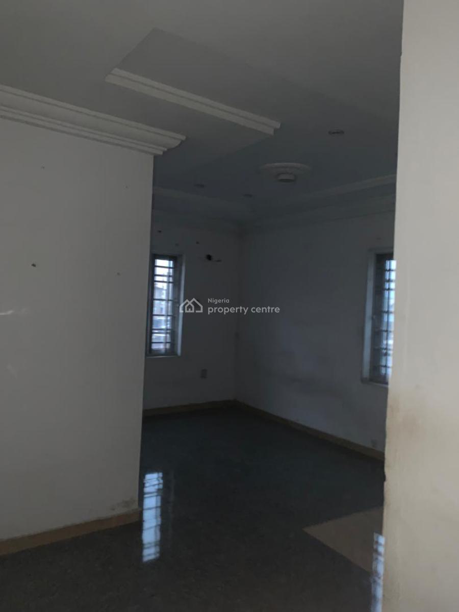 Astonished Mini Flat, Off Aborishade Street, Surulere, Lagos, Flat / Apartment for Rent