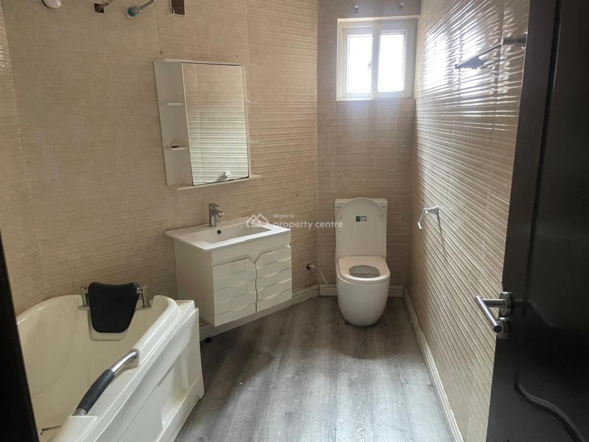 Spacious 3-bedroom Apartment with Elevator Access, Osapa, Lekki, Osapa, Lekki, Lagos, Block of Flats for Sale
