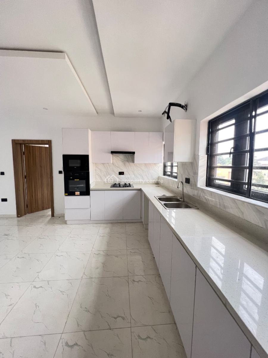 Exquisite 2 Bedroom Apartment with Open Terrace & Elevator, 2 Minutes Drive From Evercare Hospital, 2 Units Left, Lekki Phase 1, Lekki, Lagos, Flat / Apartment for Sale