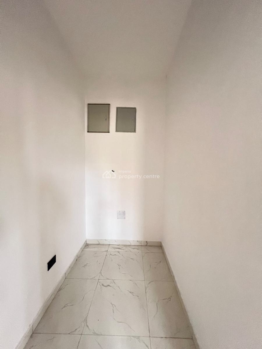 Exquisite 2 Bedroom Apartment with Open Terrace & Elevator, 2 Minutes Drive From Evercare Hospital, 2 Units Left, Lekki Phase 1, Lekki, Lagos, Flat / Apartment for Sale