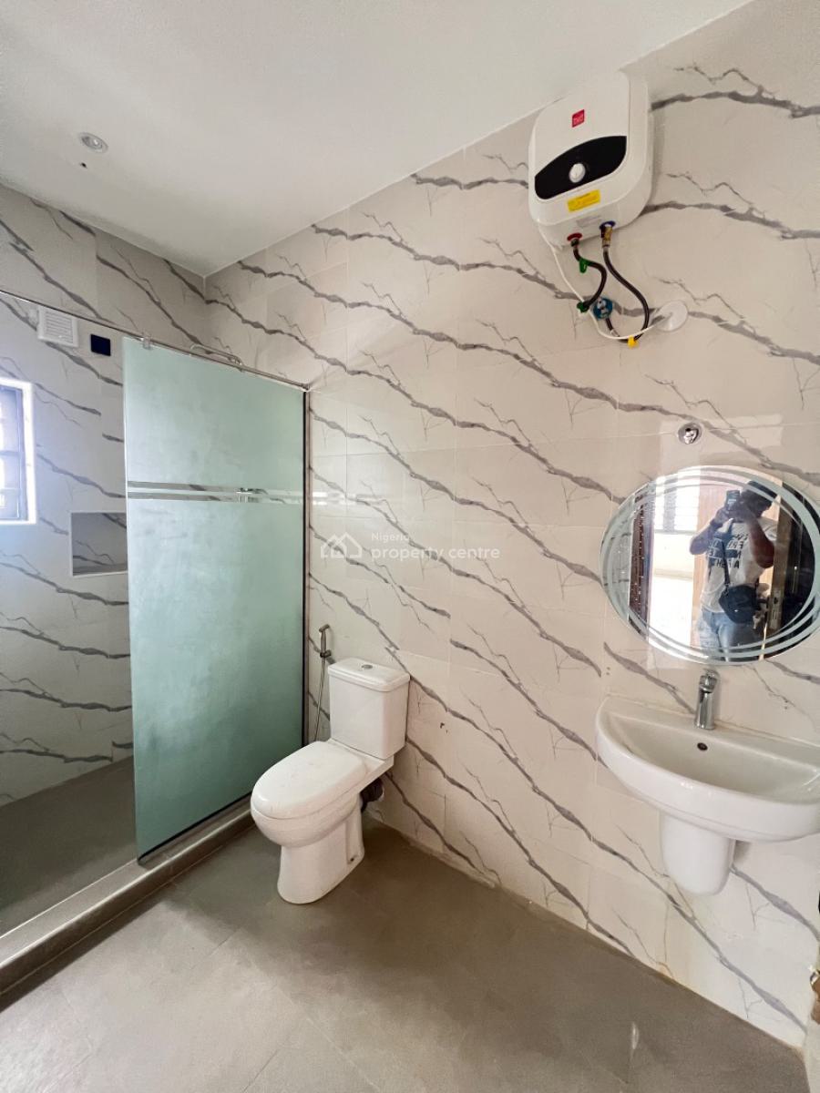 Exquisite 2 Bedroom Apartment with Open Terrace & Elevator, 2 Minutes Drive From Evercare Hospital, 2 Units Left, Lekki Phase 1, Lekki, Lagos, Flat / Apartment for Sale