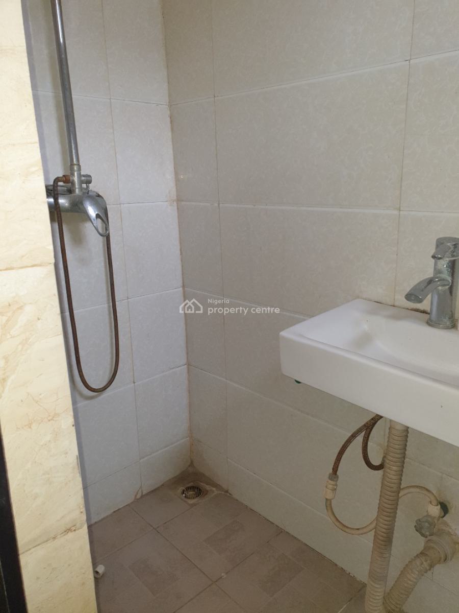 Spacious Service 2 Bedroom with Inverter and Solar Panels, Osapa London, Osapa, Lekki, Lagos, Flat / Apartment for Rent