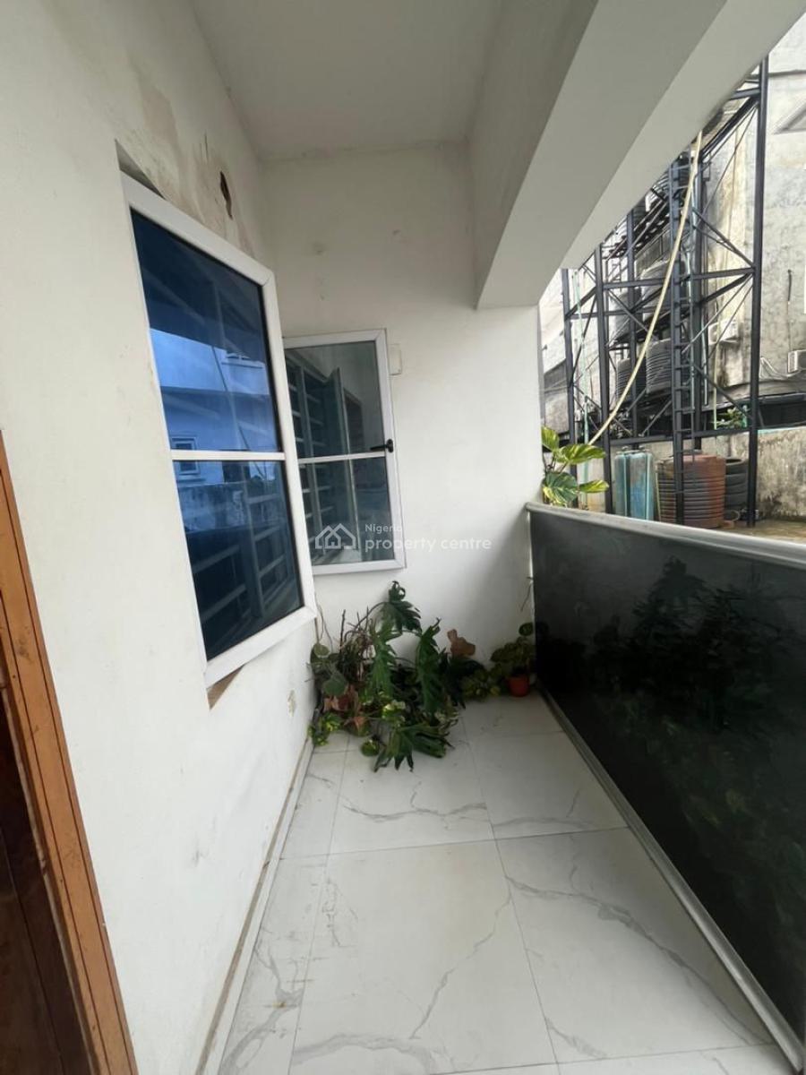 Spacious 2 Bedroom Apartment Fully Serviced, Orchid Road, Eleganza Bustop, Lekki, Lagos, Flat / Apartment for Rent