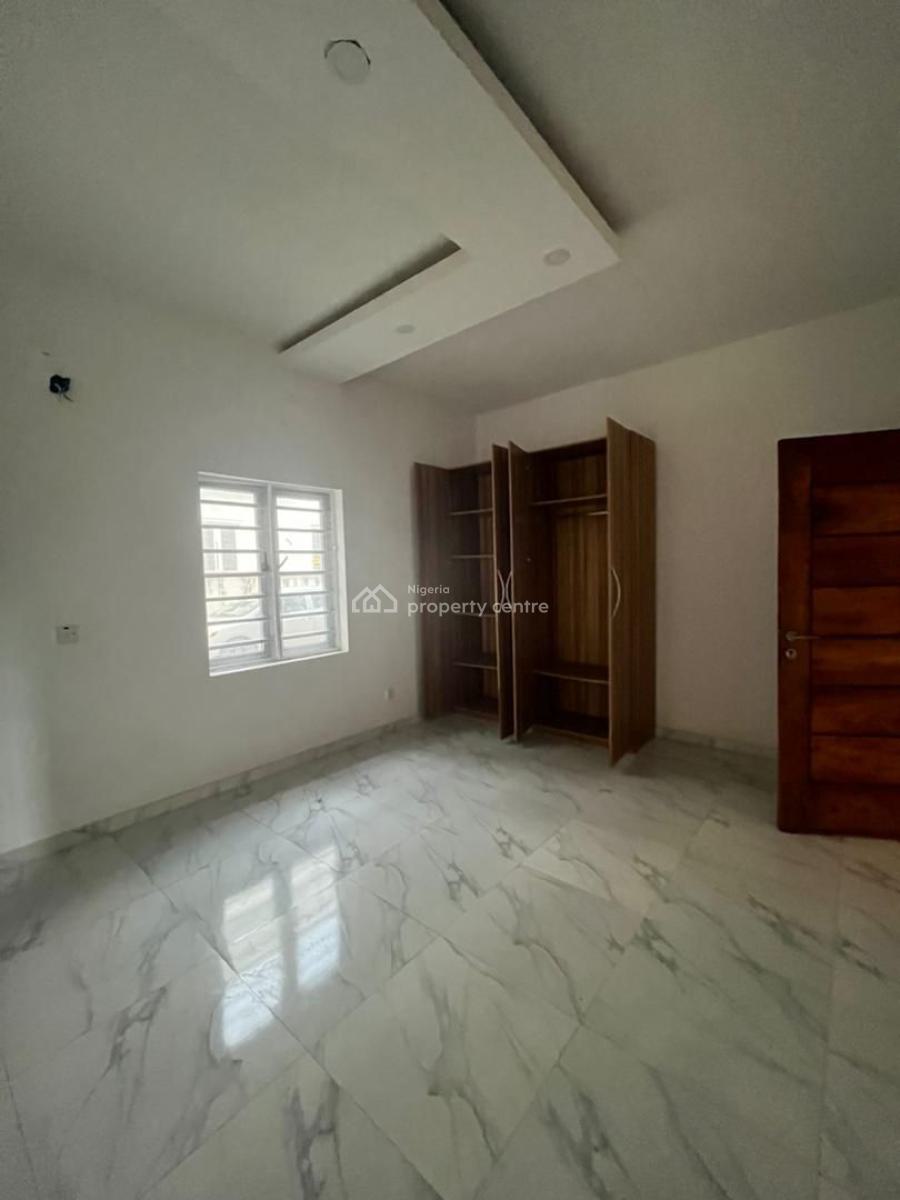 Spacious 2 Bedroom Apartment Fully Serviced, Orchid Road, Eleganza Bustop, Lekki, Lagos, Flat / Apartment for Rent