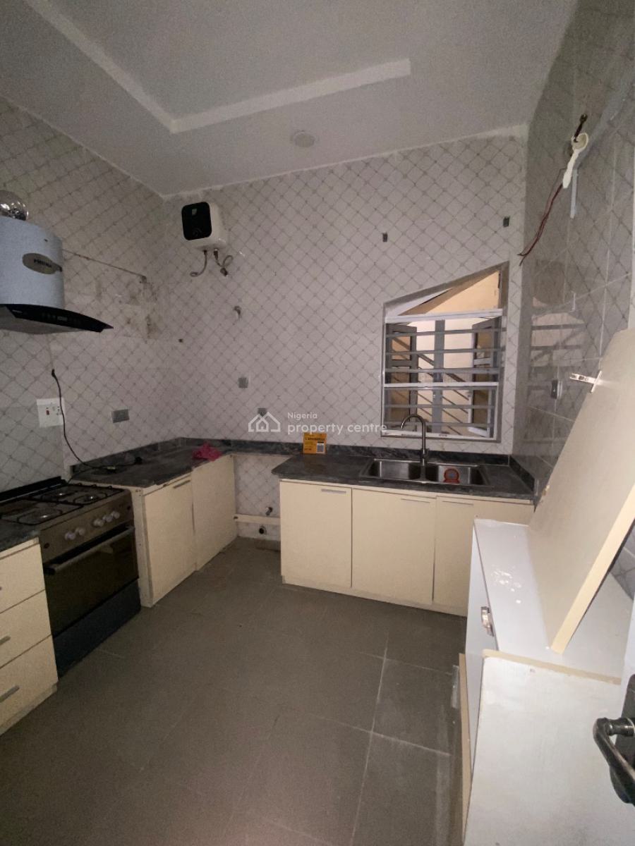New 2 Bedroom Apartment, Ologolo, Lekki, Lagos, Flat / Apartment for Rent
