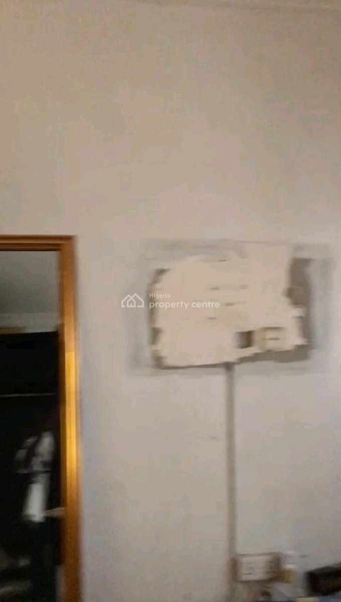 a Room in a Shared Apartment, Osapa London, Osapa, Lekki, Lagos, Flat / Apartment for Rent