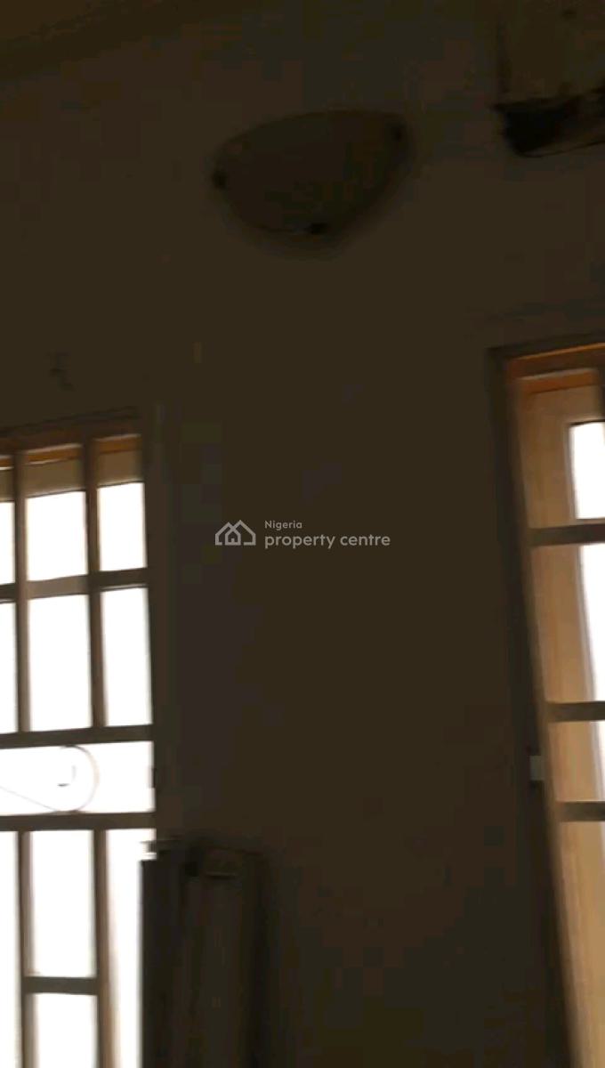 a Room in a Shared Apartment, Osapa London, Osapa, Lekki, Lagos, Flat / Apartment for Rent