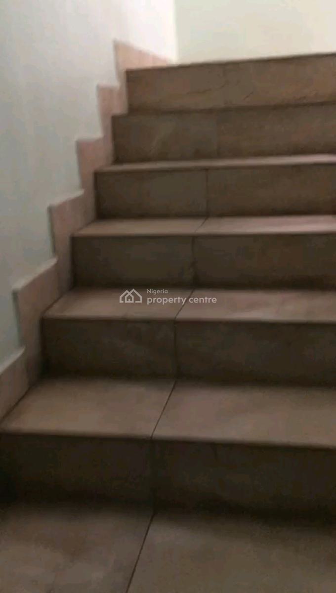 a Room in a Shared Apartment, Osapa London, Osapa, Lekki, Lagos, Flat / Apartment for Rent