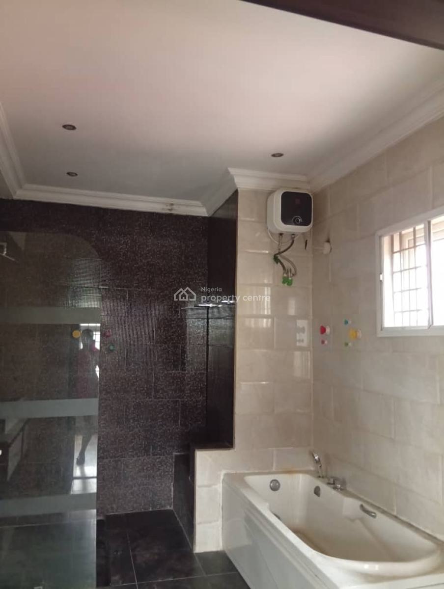 Well Built 4 Bedroom Fully Detached Duplex, Ikota Villa Estate, Ajah, Lagos, Lekki, Lagos, Detached Duplex for Sale