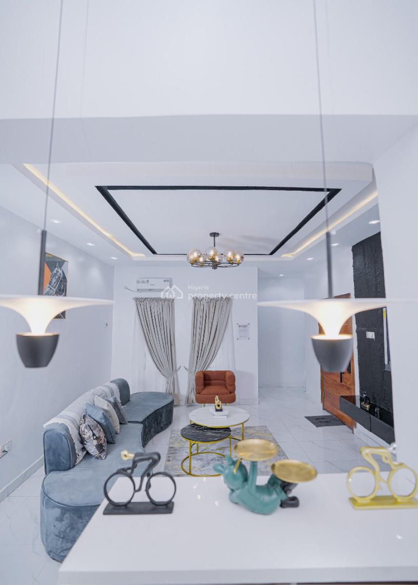 Luxury 2 Bedroom Apartment, Ikorodu, Lagos, Flat / Apartment Short Let