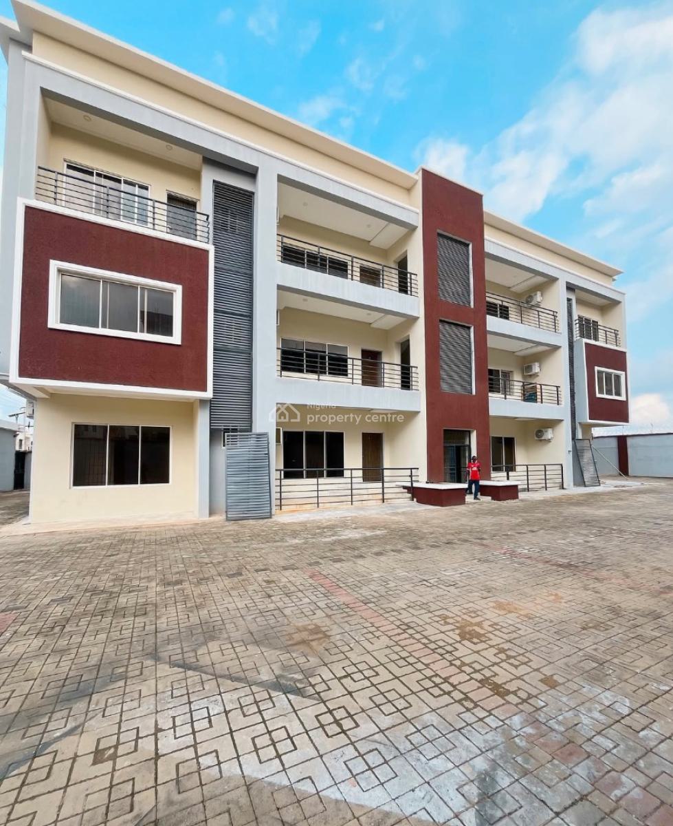 Newly Built Serviced 3 Bedroom Flat, Jahi Gilmore, Jahi, Abuja, Flat / Apartment for Rent