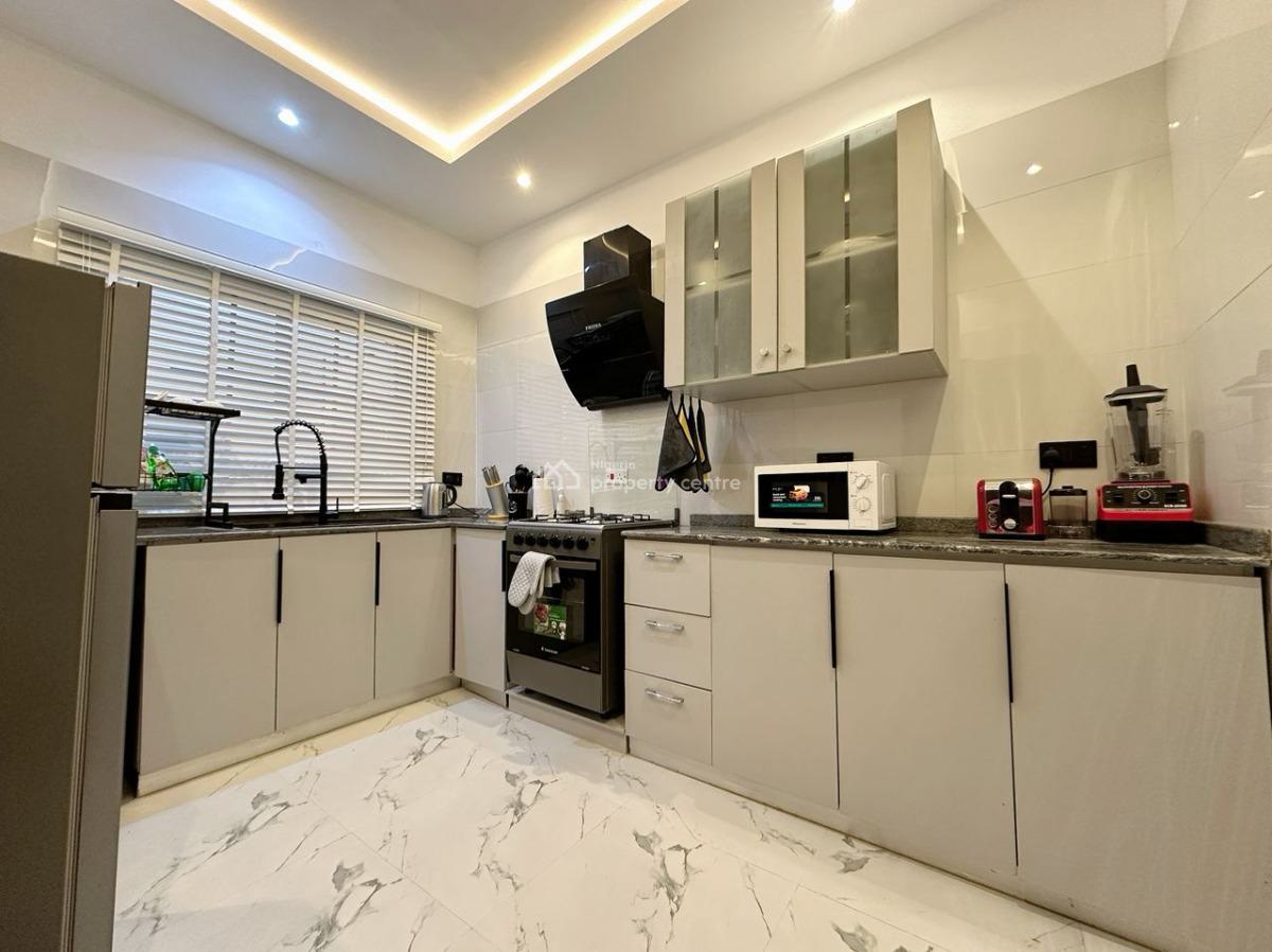 Luxury 2 Bedroom Furnished Apartment, Elegushi, Ikate Elegushi, Lekki, Lagos, Flat / Apartment for Rent