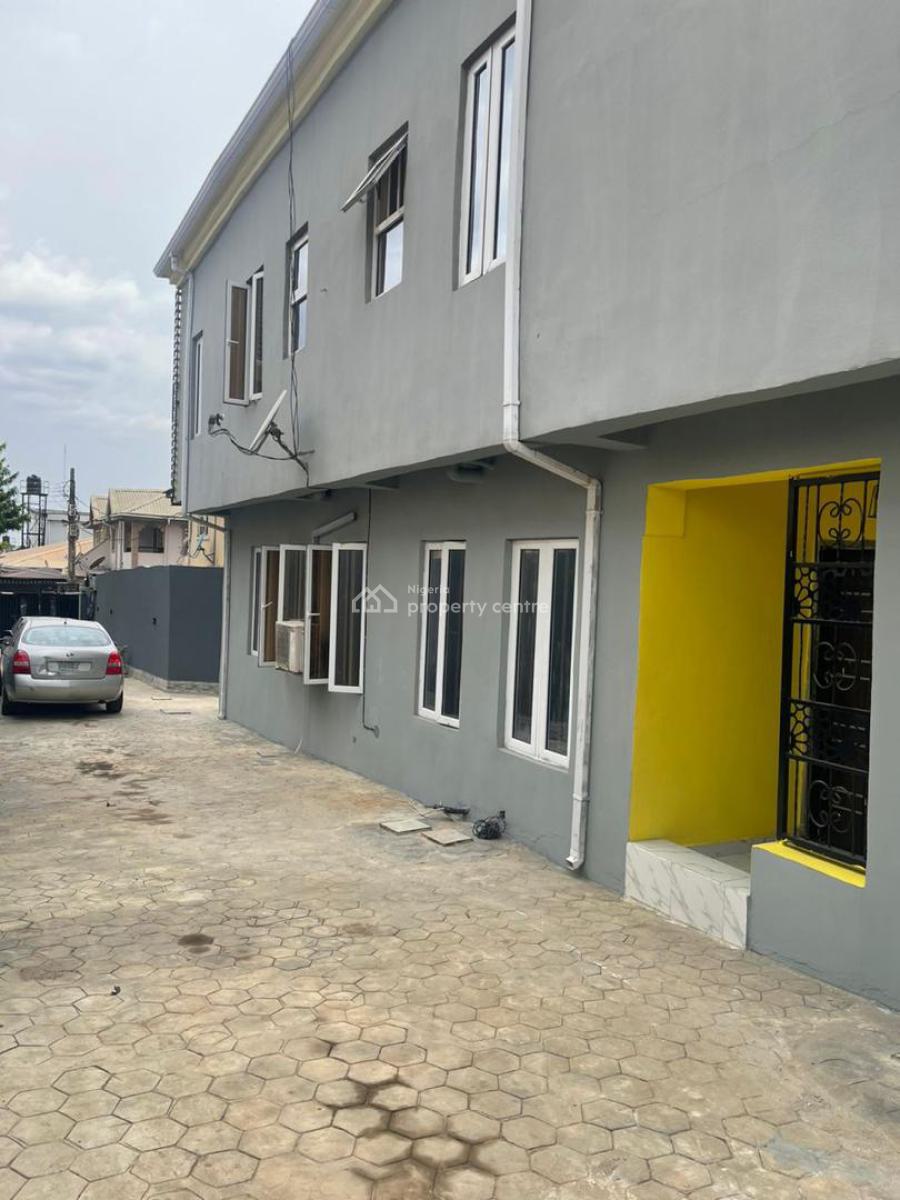 Luxury 4 Bedroom Detached House with Bq, Gra Phase 2, Magodo, Lagos, Detached Duplex for Rent