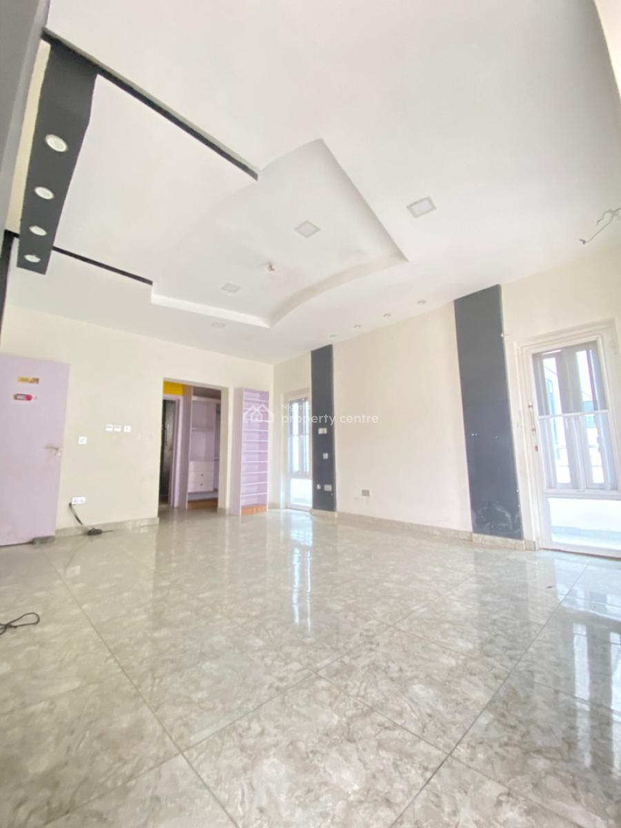 Distressed 4 Bedroom Fully Detached Duplex, United Estate, Sangotedo, Ajah, Lagos, Detached Duplex for Sale