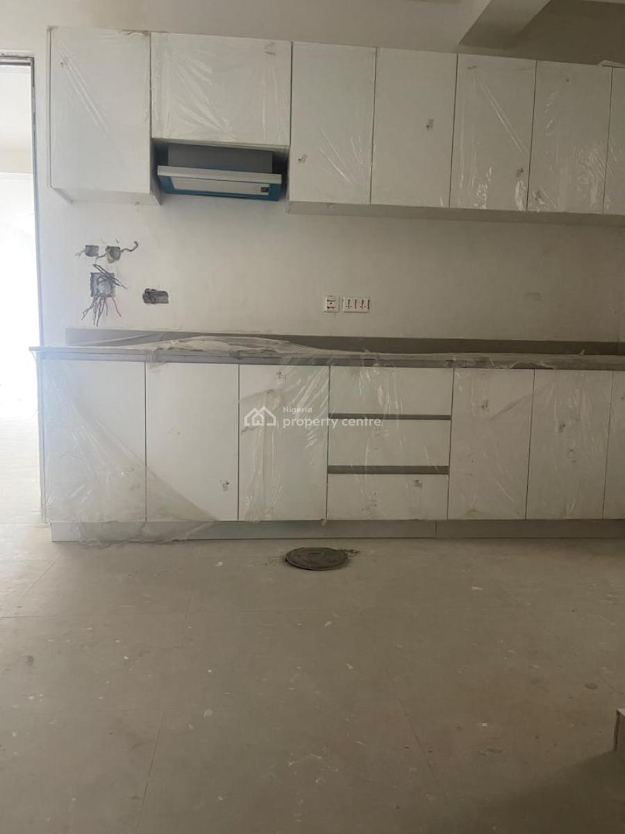 Luxury 2-bedroom Flat with Bq, Lekki Phase 1, Lekki, Lagos, Flat / Apartment for Sale