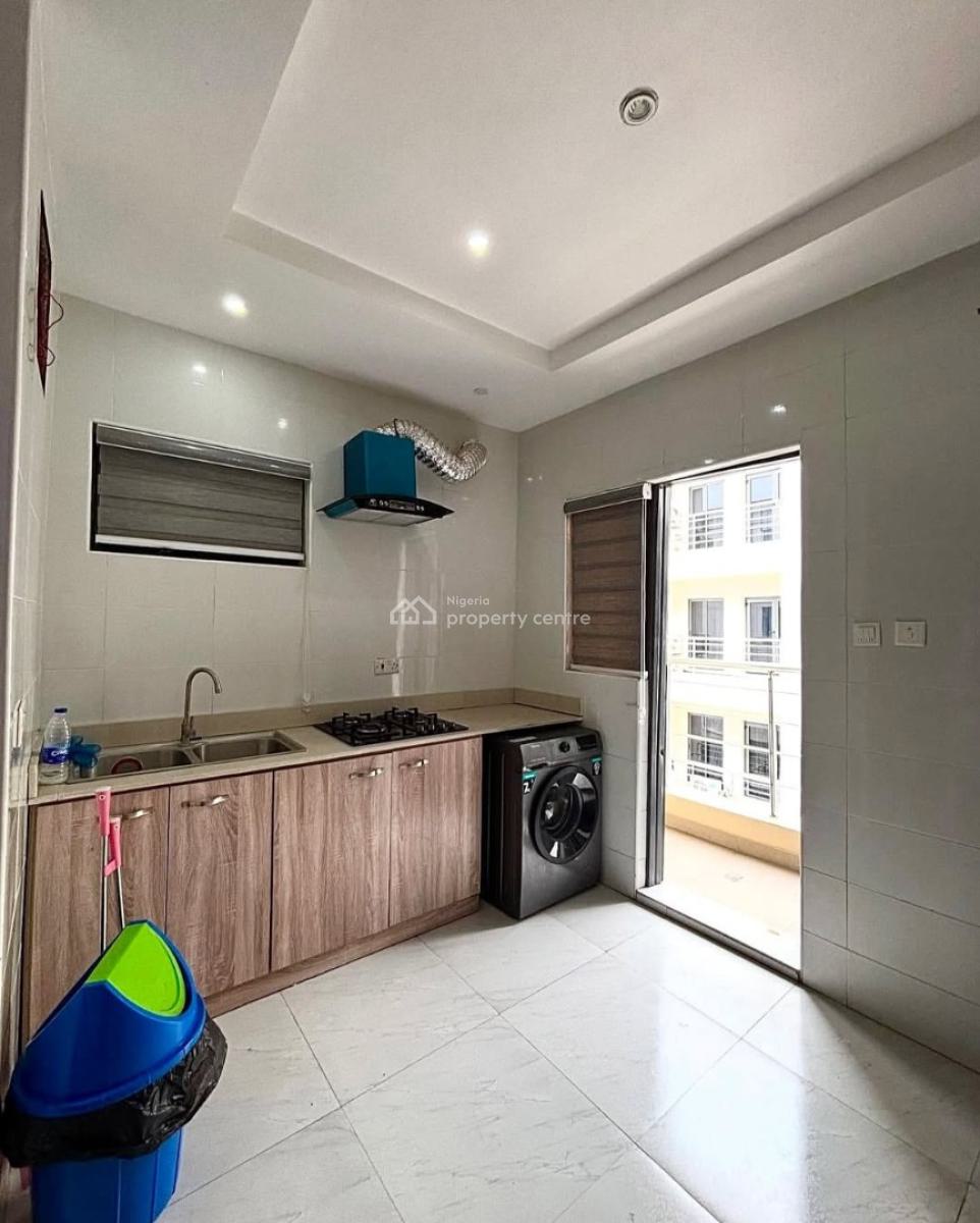 Furnished and Serviced with 24/7 Power Supply 2 Bedroom En-suite Flat, Ikate, Lekki, Lagos, Flat / Apartment for Rent
