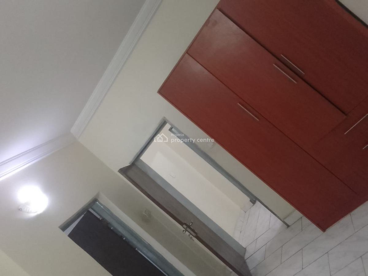 Standard Service 2bedroom Block of Flats, By American International School, Durumi, Abuja, Flat / Apartment for Rent