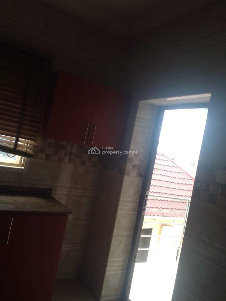 Standard Service 2bedroom Block of Flats, By American International School, Durumi, Abuja, Flat / Apartment for Rent