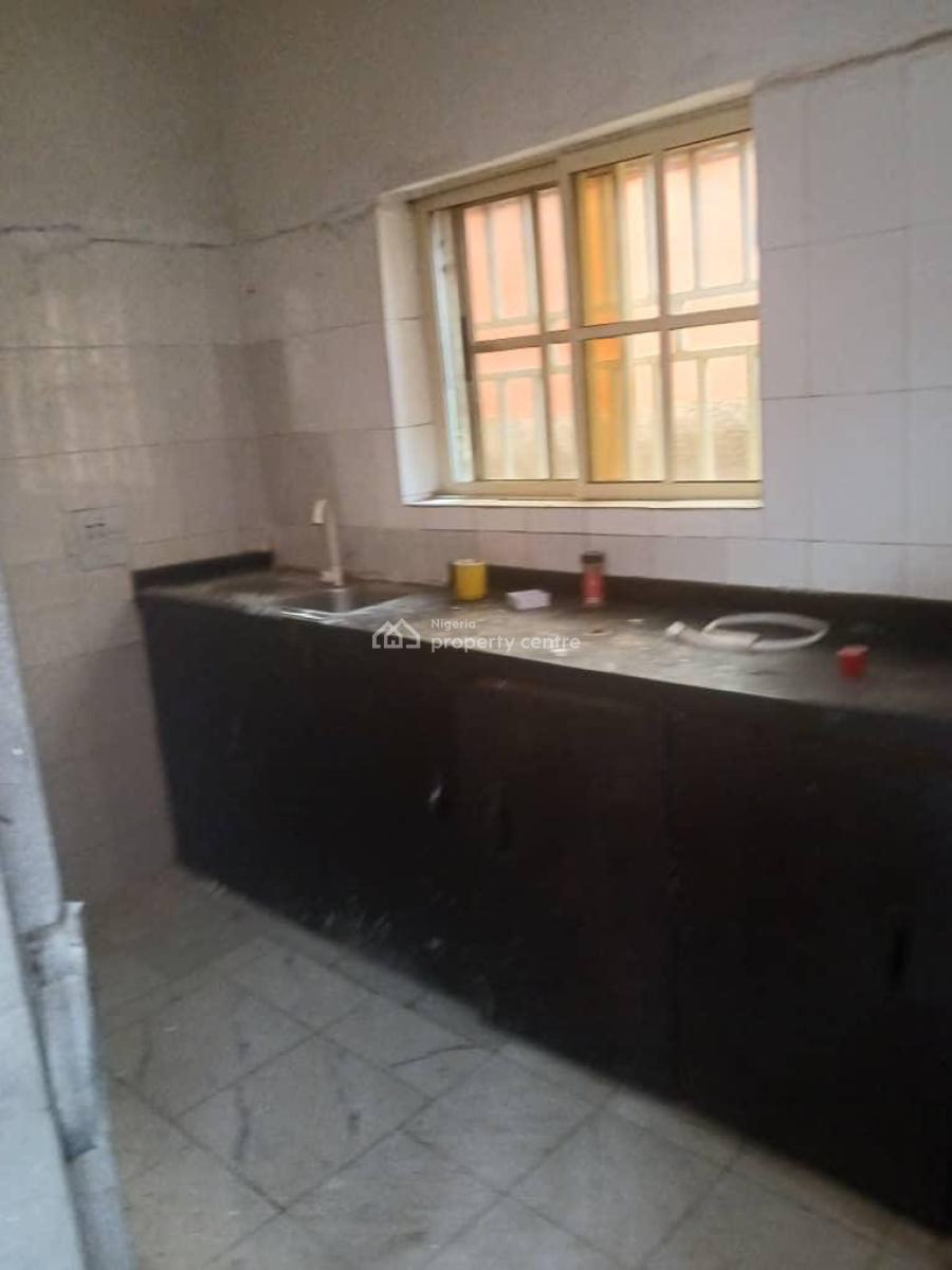 Standard One Bedroom Apartment in a Serene and Secured Neighborhood, 4th Avenue, Gwarinpa, Abuja, Mini Flat (room and Parlour) for Rent