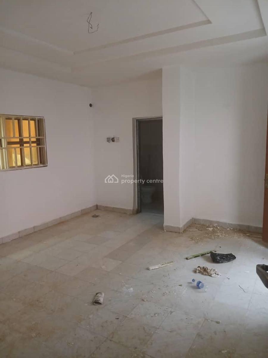 Standard One Bedroom Apartment in a Serene and Secured Neighborhood, 4th Avenue, Gwarinpa, Abuja, Mini Flat (room and Parlour) for Rent