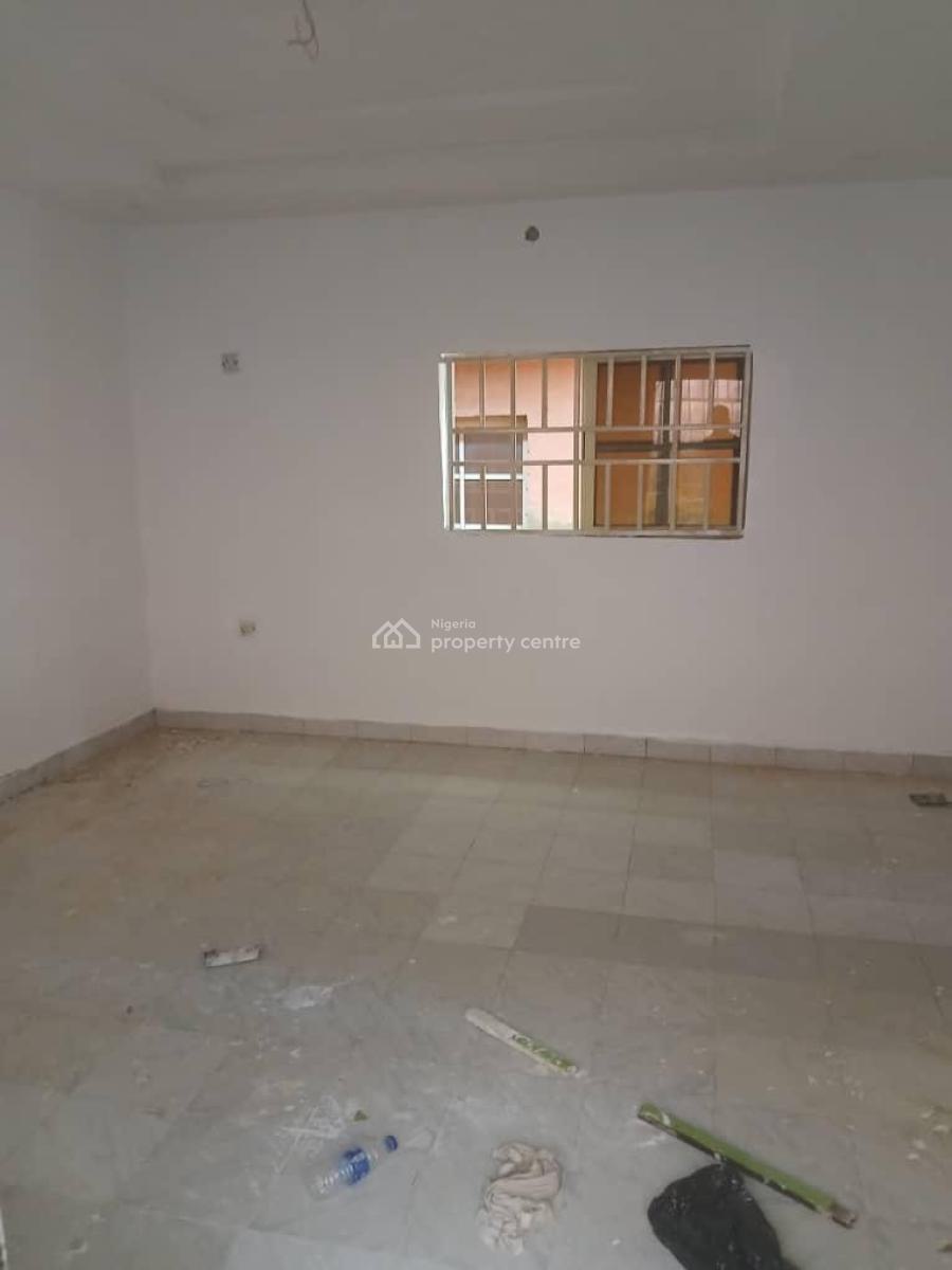 Standard One Bedroom Apartment in a Serene and Secured Neighborhood, 4th Avenue, Gwarinpa, Abuja, Mini Flat (room and Parlour) for Rent