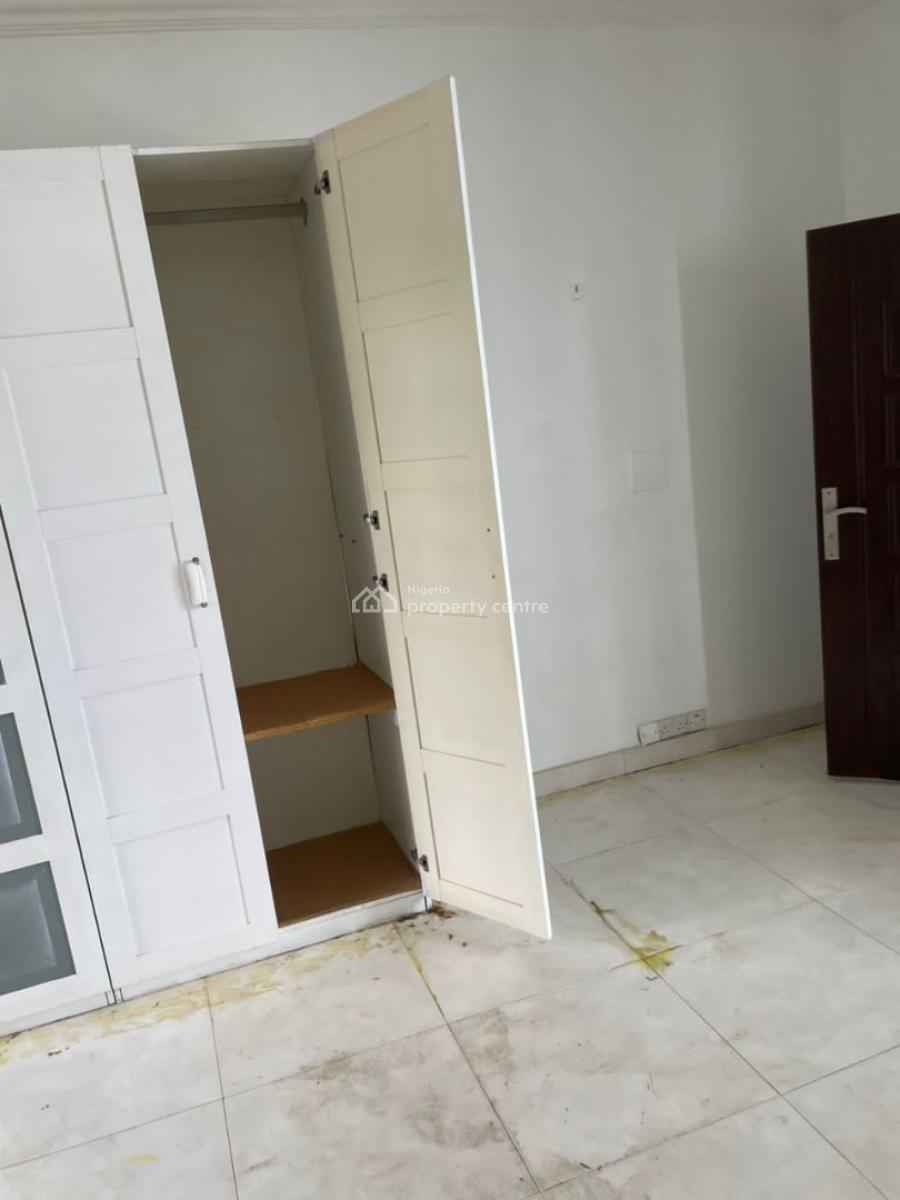 3bed Come with Air Conditioner, 22 Sir Tony Eromosele Street Parkview Estate Ikoyi Lagos, Ikoyi, Lagos, Flat / Apartment for Rent