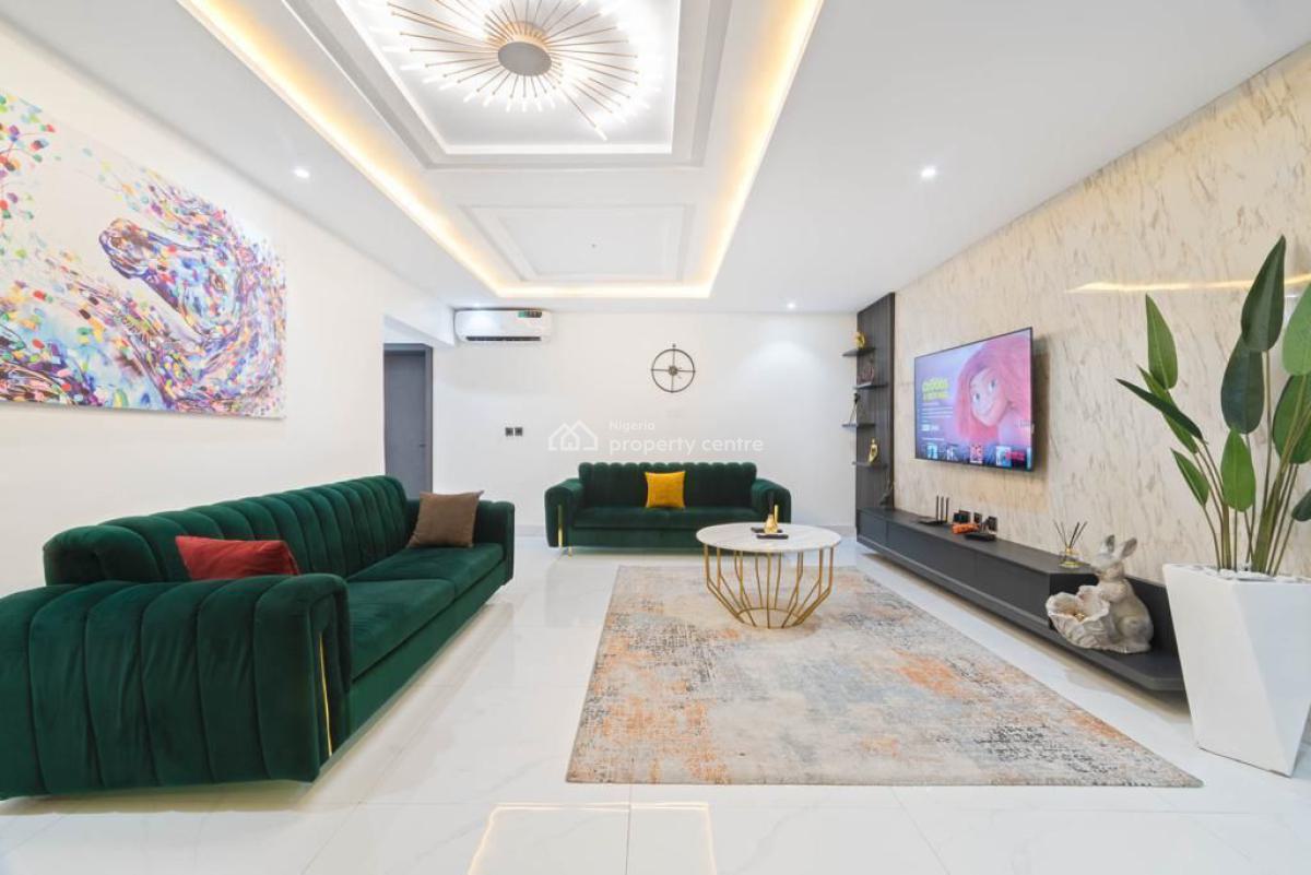 Spacious 2 Bedroom Apartment, Phase 1, Lekki, Lagos, Flat / Apartment Short Let
