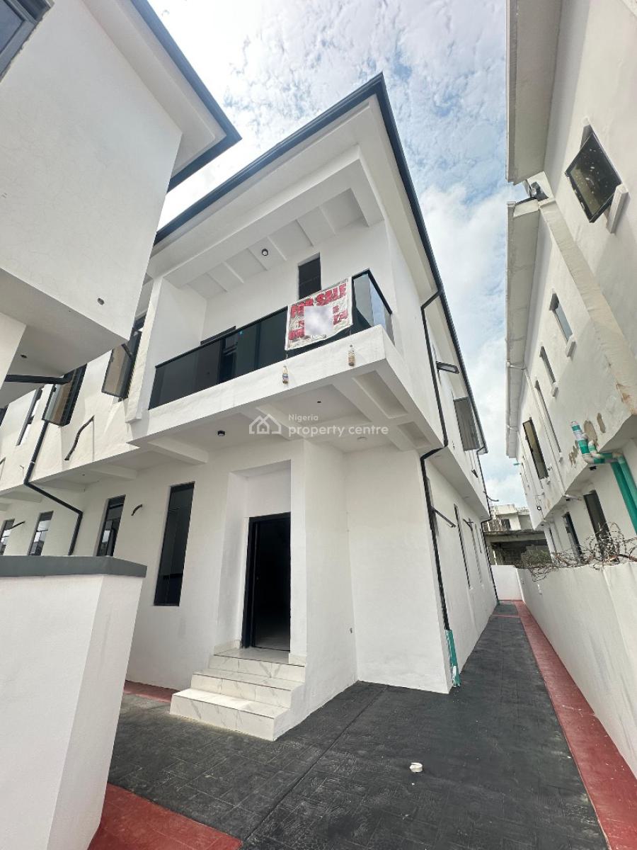 Spacious Well-built  4 Bedroom Semi-detached Duplex with Bq, Orchid, Lekki, Lagos, Detached Duplex for Sale