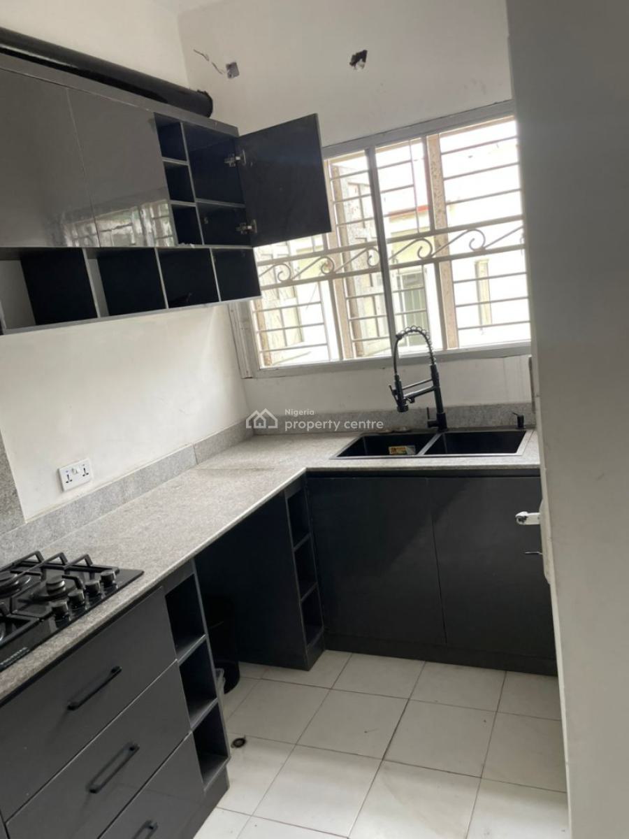 3bed Come with Air Conditioner, 22 Sir Tony Eromosele Street Parkview Estate Ikoyi Lagos, Ikoyi, Lagos, Flat / Apartment for Rent