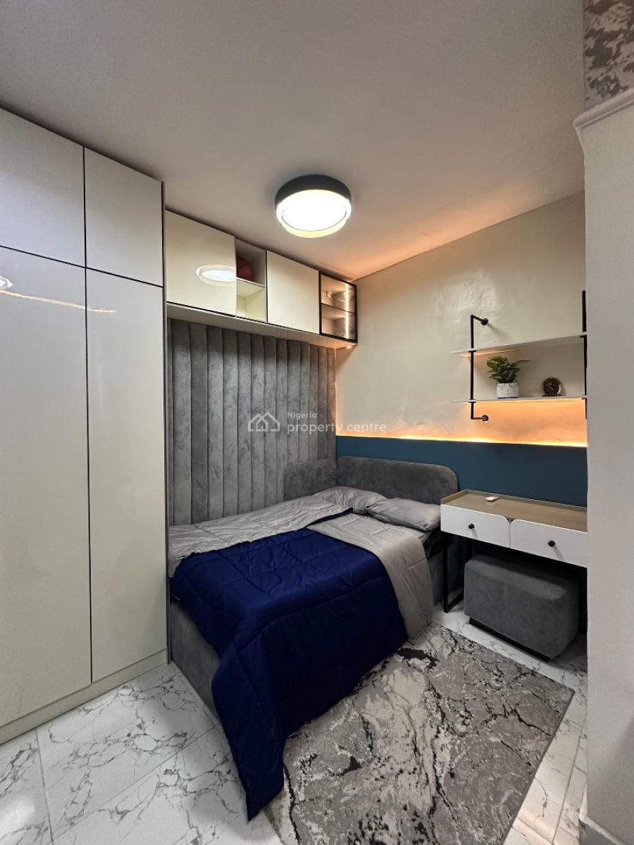 Fully Furnished 2 Bedroom Apartment with Elevator and Lithium Solar, Fully Furnished 2 Bedroom with Governors Consent, Chevron Lekki, Lekki, Lagos, Flat / Apartment for Sale