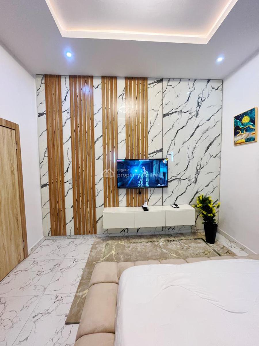 Excellently Furnished 3-bedroom Apartment, 1, Wole Olateju Crescent, Off Admiralty Way, Lekki Phase 1, Lekki, Lagos, Flat / Apartment Short Let