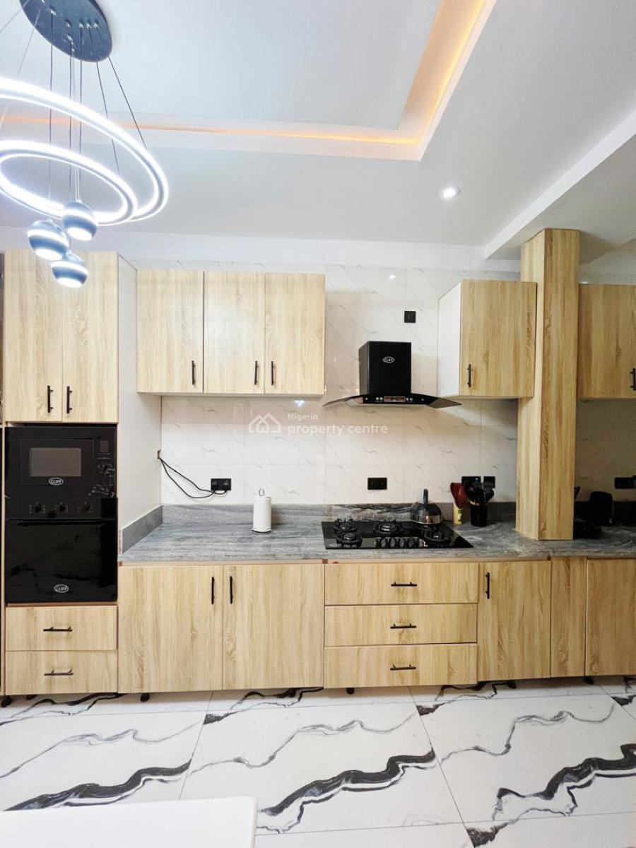 Excellently Furnished 3-bedroom Apartment, 1, Wole Olateju Crescent, Off Admiralty Way, Lekki Phase 1, Lekki, Lagos, Flat / Apartment Short Let