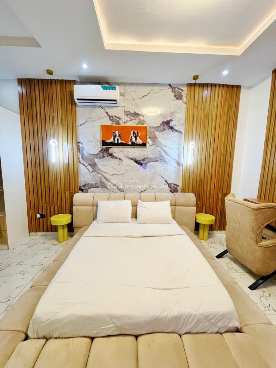 Excellently Furnished 3-bedroom Apartment, 1, Wole Olateju Crescent, Off Admiralty Way, Lekki Phase 1, Lekki, Lagos, Flat / Apartment Short Let