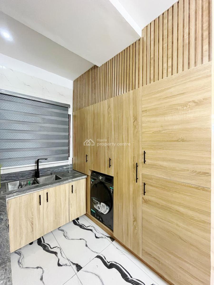 Excellently Furnished 3-bedroom Apartment, 1, Wole Olateju Crescent, Off Admiralty Way, Lekki Phase 1, Lekki, Lagos, Flat / Apartment Short Let
