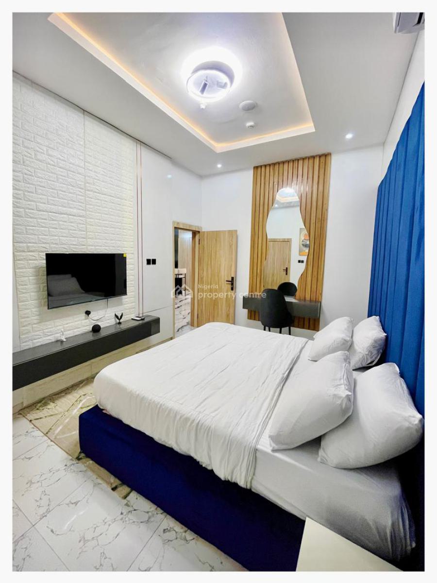 Excellently Furnished 3-bedroom Apartment, 1, Wole Olateju Crescent, Off Admiralty Way, Lekki Phase 1, Lekki, Lagos, Flat / Apartment Short Let