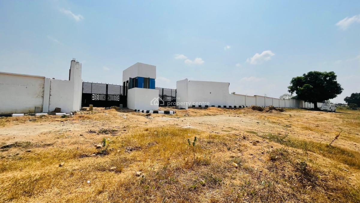 The Best Estate Land for Strategic Investment for Massive Returns, Kila, Along Abeokuta Ibadan Expressway, Just 5 Mins From Omi Adio, Ibadan, Oyo, Residential Land for Sale