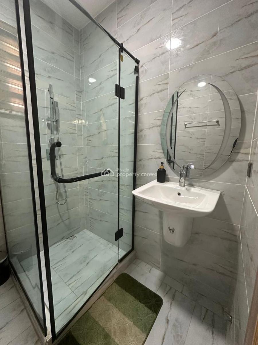 New Luxury Cozy 2 Bedroom Apartment with Gym, Meadow Hallway, Ikate, Lekki, Lagos, Flat / Apartment Short Let