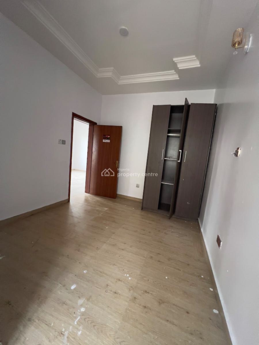 Well Built 4bedroom Semi Detached Duplex, Agungi, Lekki, Lagos, Flat / Apartment for Rent