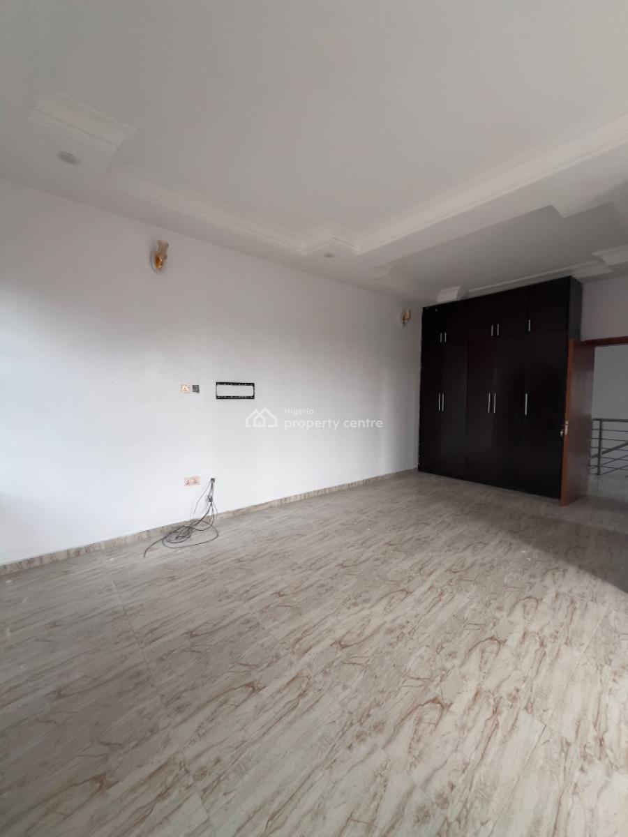 Well Built 4bedroom Semi Detached Duplex, Agungi, Lekki, Lagos, Flat / Apartment for Rent