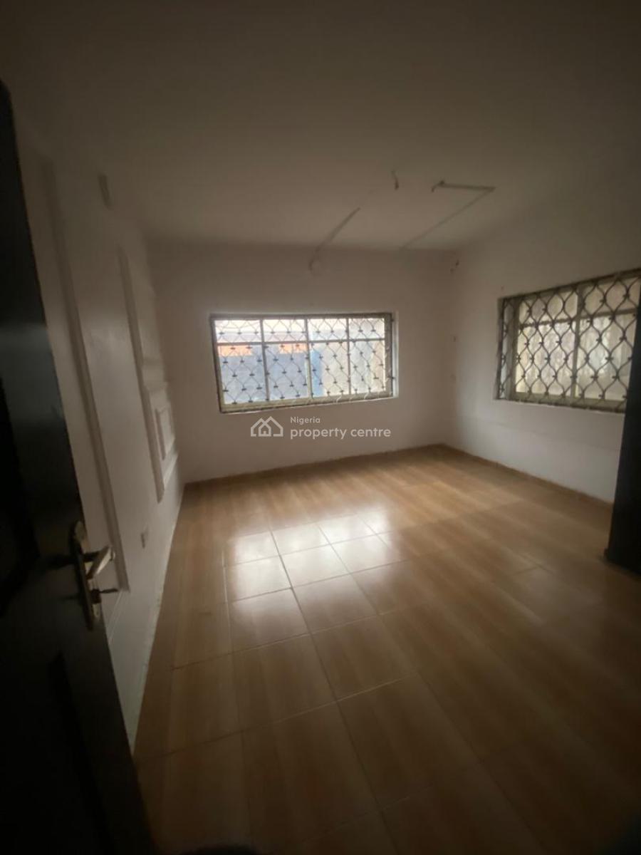 3 Bedroom Flat with Sweet Modern Facilities, Abayomi, Iwo Road, Ibadan, Oyo, Flat / Apartment for Rent