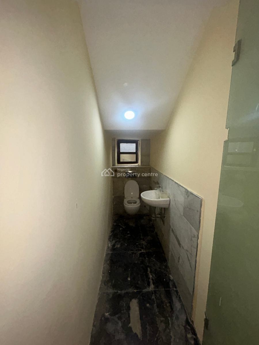 Well Maintained Studio Apartment, Banana Island, Ikoyi, Lagos, Flat / Apartment for Rent